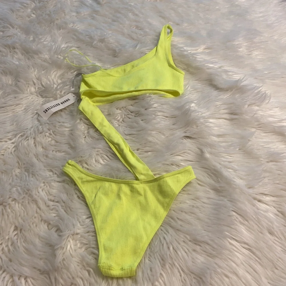 Urban Outfitters Swim size S brand new with tag please see all pictures - Picture 6 of 12